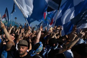 Monza-Napoli tifosi caro biglietti il film sullo scudetto
