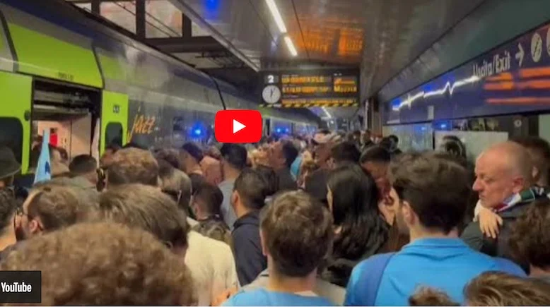 metro Napoli festa scudetto