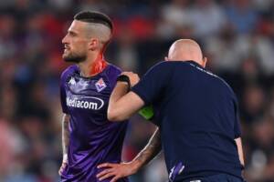 Conference League, la Uefa multa il West Ham e vieta le trasferte ai suoi tifosi per due turni item-thumbnail