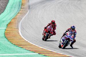 Liberty Media ha trasformato la F1 in una vetrina mondiale. Farà lo stesso con la MotoGp (Sport) item-thumbnail