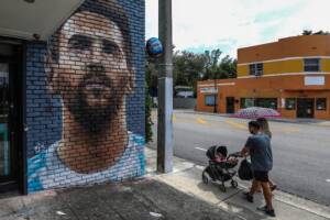 I tifosi dell’Orlando vandalizzano un murale di Messi a Miami item-thumbnail