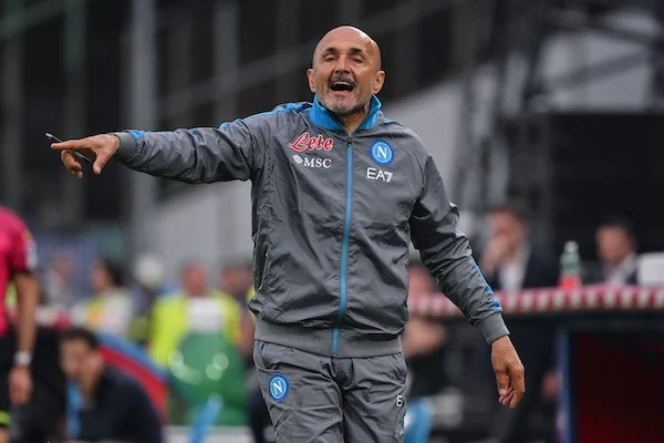 spalletti voleva andare in panchina con la tuta ma alla juve non 232 permesso una deroga solo per sarri tuttosport da Ilnapolista.it spalletti voleva andare in panchina con la tuta ma alla juve non 232 permesso una deroga solo per sarri tuttosport