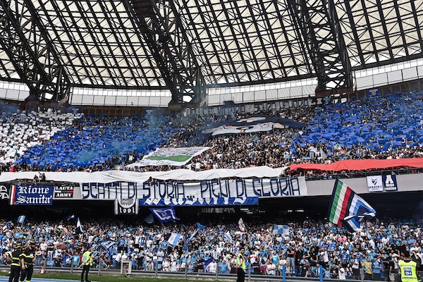 Conte predica da Ilnapolista.it conte predica calma io il calcio lo conosco non abbiamo fatto ancora niente la storia non è un marchio indelebile