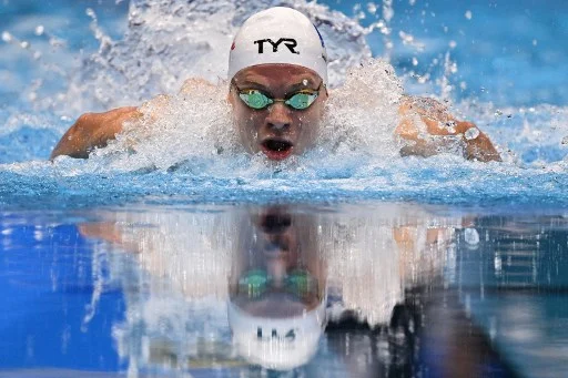 marchand 232 un marziano record del mondo nei 200 misti come fa si rigenera mentre fatica
