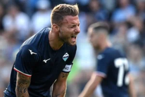 immobile