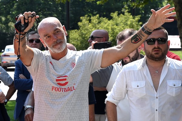 In Serie A tutti ingialliscono d’invidia per Pioli: l’unico che ha risolto le priorità di mercato (Repubblica) In Serie A tutti ingialliscono d’invidia per Pioli: l’unico che ha risolto le priorità di mercato (Repubblica)