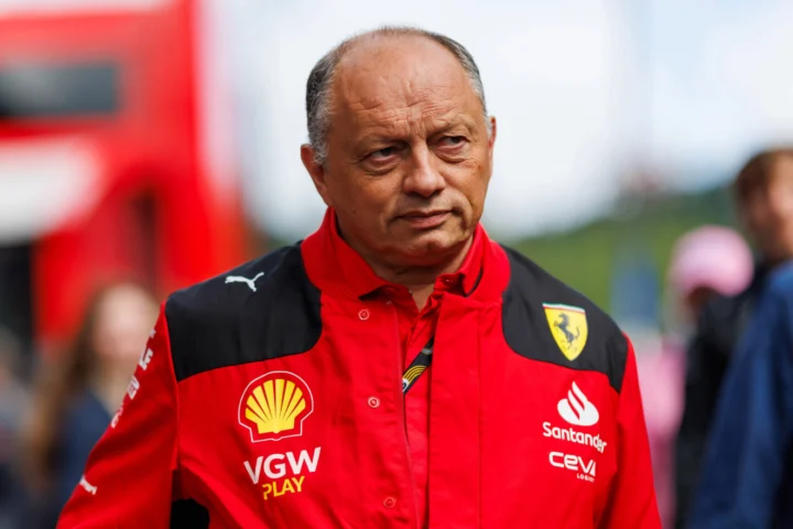 Vasseur Ferrari, Hamilton