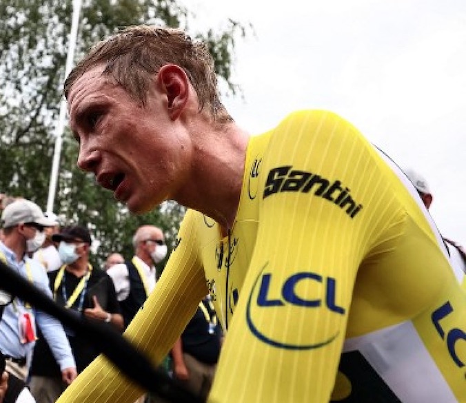 Vingegaard vittima di un incidente nel Giro dei Paesi Baschi Video