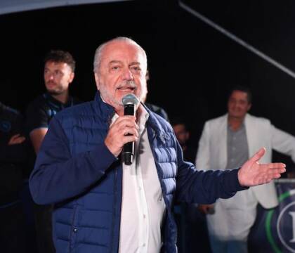 De Laurentiis ha rotto il giocattolo, peggio di quando chiamò Gattuso (Libero) De Laurentiis ha rotto il giocattolo, peggio di quando chiamò Gattuso (Libero)