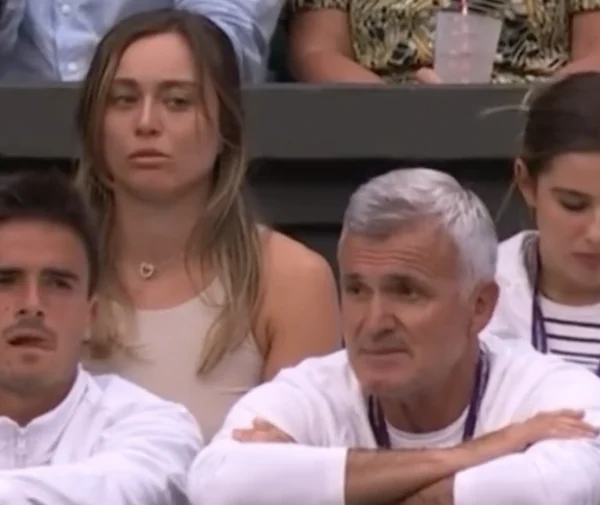 Tsitsipas
