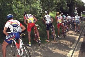 Come e quando fanno pipì i ciclisti al Tour de France? Decide la maglia gialla per tutti item-thumbnail