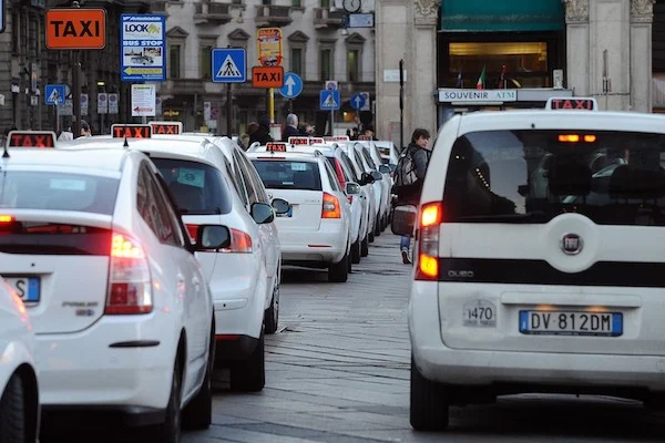 tassista milanese Taxi
