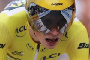 «Il ciclismo è un miracolo permanente, le bici sono mostri tecnologici: il disastro è dietro ogni curva» item-thumbnail