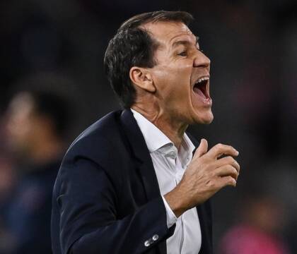 Garcia: «Osimhen in panchina è normale turn over, giochiamo ogni tre giorni» Garcia: «Osimhen in panchina è normale turn over, giochiamo ogni tre giorni»