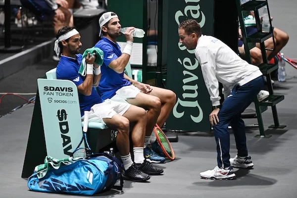 Fognini difende Sinner: «Scelta più che comprensibile» Fognini difende Sinner: «Scelta più che comprensibile»