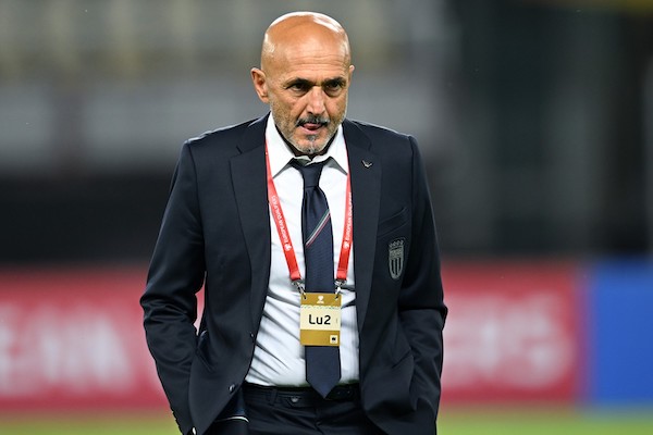 Spalletti: «Dispiace che non tutti i calciatori abbiano chiaro che cosa significhi la Nazionale»