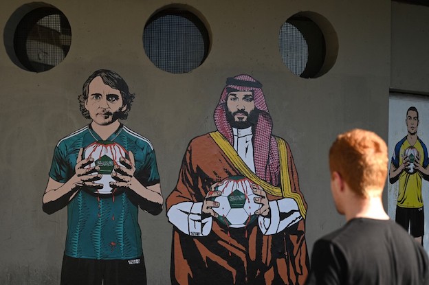 L’Arabia Saudita cerca calciatori per la terza divisione: offre 3.000 euro al mese più la casa