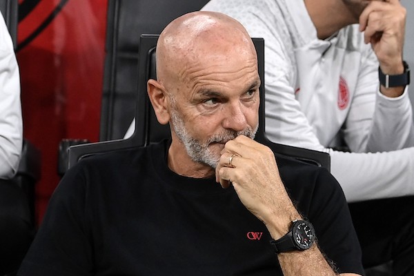 Pioli in linea con De Laurentiis: «Farei solo le conferenze post-partita, almeno si parla di calcio»