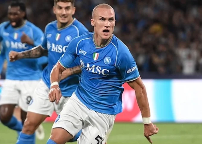 Ostigard napoli