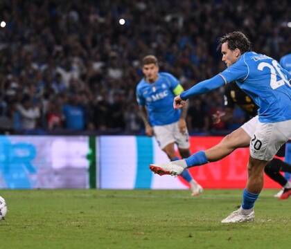 Non c’era il rigore per il Napoli ma non c’era nemmeno l’angolo del gol di Valverde (Gazzetta)
