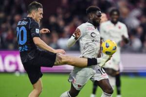 Il Napoli non tira indietro la gamba, sa fare a botte e vince (ma sbaglia troppi gol) item-thumbnail