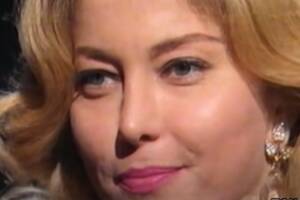 La madre di Moana Pozzi: «Litigavamo, anche su Craxi: “come fai a stare con quel vecchiaccio?”» item-thumbnail