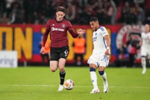 Napoli, Vitik dello Sparta Praga è il principale obiettivo per la difesa (Tmw) item-thumbnail