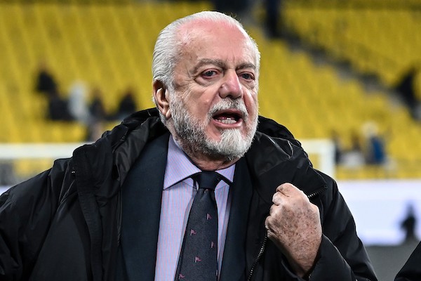 Caso Osimhen, De Laurentiis rischia solo se escono nuovi elementi concreti (C&F)