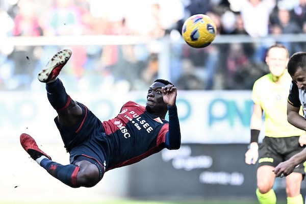 Serie A: il gol più bello della settimana lo firma Ekuban in Genoa-Lecce