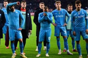 De Laurentiis giocatori del Napoli Castel Volturno tifosi