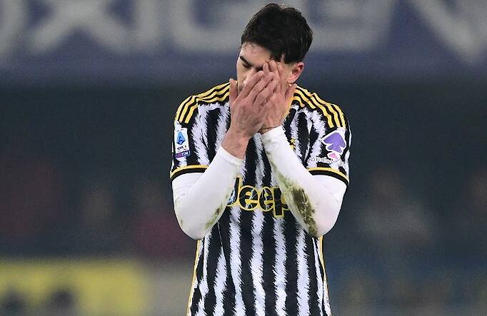 La Juventus non vince da un mese: 2-2 a Verona (e sono quattro partite senza successi)