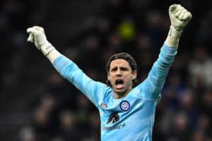 Inter, frattura alla testa della falange prossimale del pollice della mano destra per Sommer: salterà il Napoli item-thumbnail