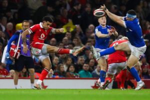 Rugby, Lamaro: «In Galles ci sono state situazioni indegne di un Paese ospitante» item-thumbnail
