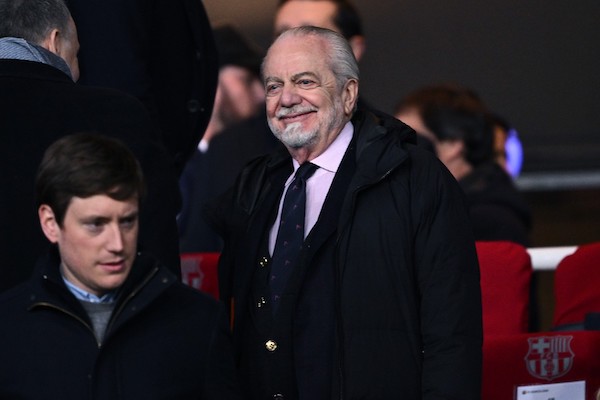 De Laurentiis vede sfumare sotto gli occhi una sessantina di milioni (Corsera)