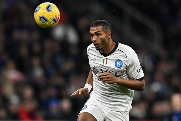 Napoli report: allenamento personalizzato in campo per Juan Jesus