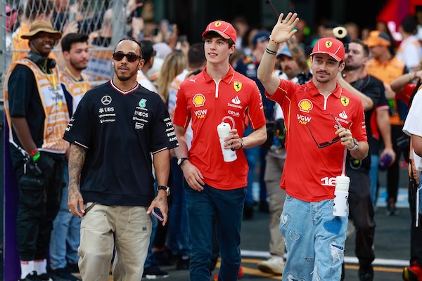 Formula ormai da Ilnapolista.it la formula 1 ormai è uno spettacolo che non ha quasi più bisogno delle gare e dei piloti guardian