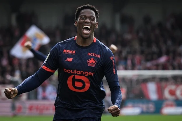 Duello Napoli Inter anche sul mercato: i neroazzurri hanno formulato una proposta a David (Gazzetta) Duello Napoli Inter anche sul mercato: i neroazzurri hanno formulato una proposta a David (Gazzetta)