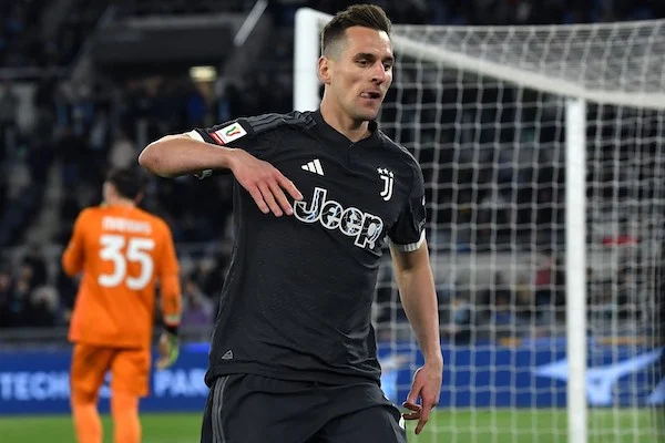 Il mistero Milik finisce anche su L’Equipe: 534 giorni senza giocare, poi compare alle Finals con Alcaraz