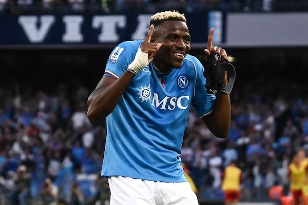 Osimhen alla Juventus è quasi impossibile ora, quotate al 20% le possibilità di acquisto (Tuttosport) Osimhen alla Juventus è quasi impossibile ora, quotate al 20% le possibilità di acquisto (Tuttosport)