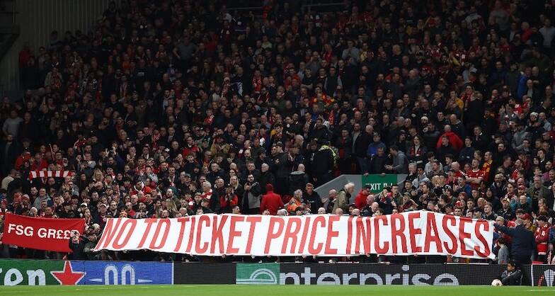 Dietro la sconfitta del Liverpool c’è anche il silenzio dei tifosi in polemica per il caro biglietti