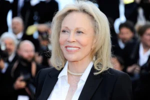 Faye Dunaway