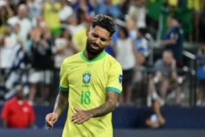 Copa America Brasile Douglas Luiz Juventus