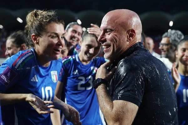 L’Italia femminile si prepara all’Europeo, in un anno risultati positivi contro Germania, Danimarca, Spagna e Svezia L’Italia femminile si prepara all’Europeo, in un anno risultati positivi contro Germania, Danimarca, Spagna e Svezia