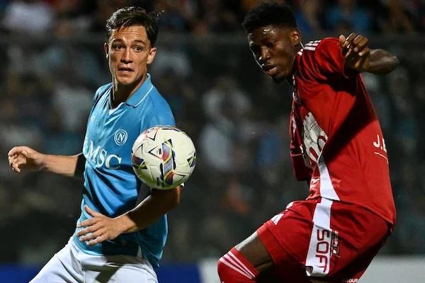 Ritiro Castel di Sangro: il Napoli affronterà Girona, Olympiacos e una squadra francese (Kkn) Ritiro Castel di Sangro: il Napoli affronterà Girona, Olympiacos e una squadra francese (Kkn)