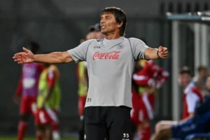 Conte Napoli manager
