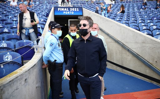 La reunion degli Oasis è una pessima notizia per il City: si sta realizzando la profezia di Liam (So Foot) La reunion degli Oasis è una pessima notizia per il City: si sta realizzando la profezia di Liam (So Foot)
