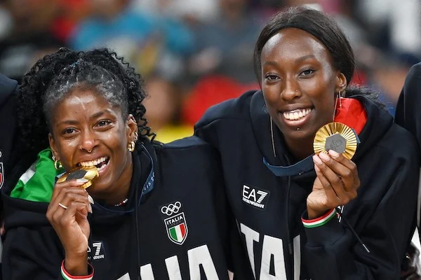 sinner egonu doualla tifiamo per gli italiani ma li insultiamo perch233 multirazziali men8217s health