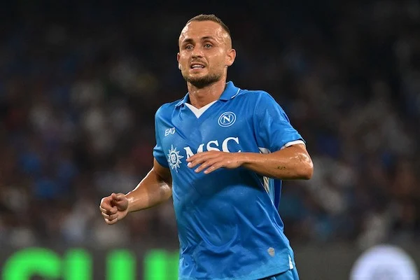 Sky, il Napoli spera di recuperare Buongiorno e Lobotka per l’ultima contro il Cagliari Sky, il Napoli spera di recuperare Buongiorno e Lobotka per l’ultima contro il Cagliari