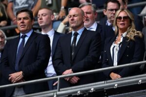 L’Inghilterra rischia l’esclusione dalla Uefa per interferenze di governo nel calcio (Telegraph) item-thumbnail