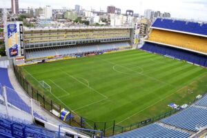 Argentina, Boca-Talleres l’arbitro minacciato: «Avevano una pistola, dicevano “dovrei premere il grilletto”» item-thumbnail
